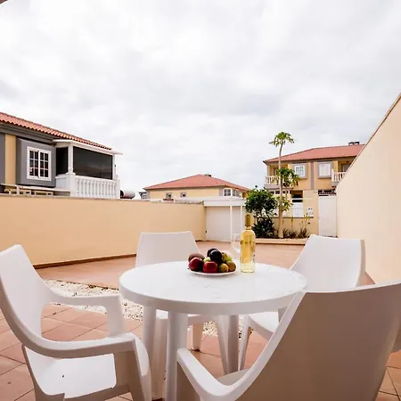 Casa Pelada, Medano Beach * El Medano (Tenerife)